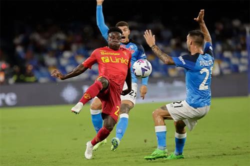 Lecce gegen Neapel