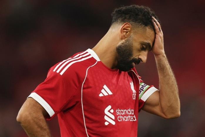 Carragher: Wenn Salah nicht in die Verteidigung zurückkehrt, sollte er nicht in der Startelf stehen dürfen