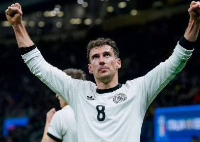 Goretzka: Es gibt eine Lücke zwischen uns und der vorherigen Spielergeneration, und wir hoffen, dass wir junge Spieler bei ihrer Entwicklung unterstützen können