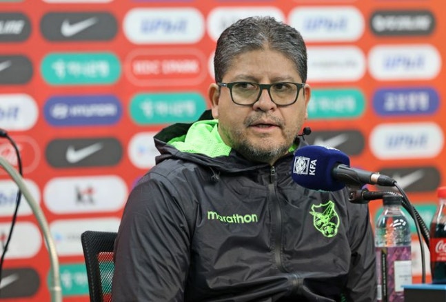 Boliviens Trainer: Südkorea hat in Europa viele sehr starke Spieler. Wir haben viele Analysen durchgeführt