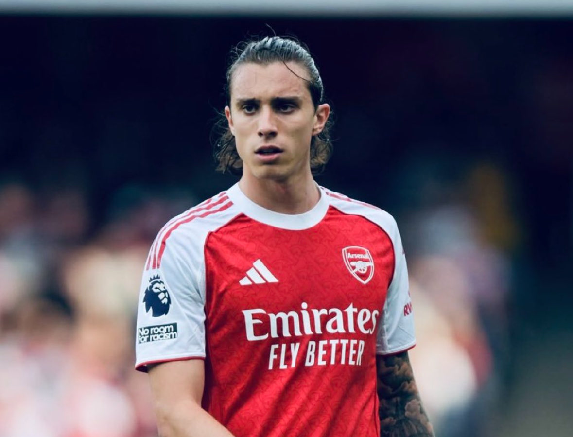 Romano: Calafioli, der sich aus dem Trainingslager zurückgezogen hat, ist unverletzt und kann im North London Derby spielen