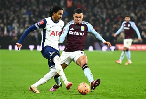 Aston Villa gegen Tottenham Hotspur