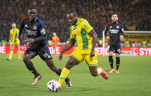 Nantes gegen Lyon