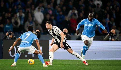 Neapel gegen Juventus