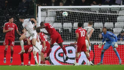 Swansea City gegen Nottingham Forest