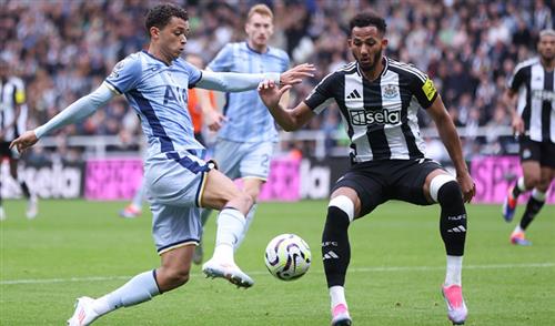 Newcastle United gegen Tottenham Hotspur