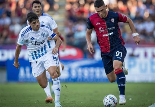 Cagliari gegen Como