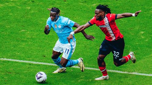 Manchester City gegen Luton Town