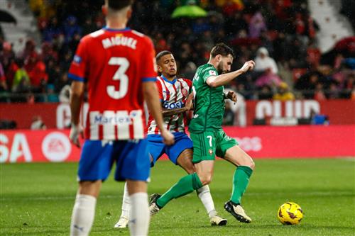 Girona gegen Robo