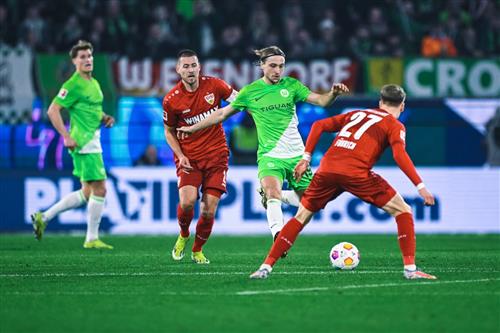 Wolfsburg gegen Stuttgart