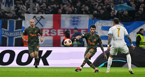 Marseille gegen Schachtjor Donezk