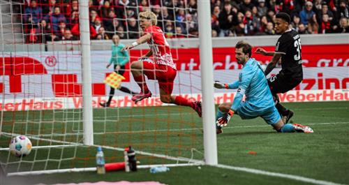 Freiburg gegen Eintracht Frankfurt
