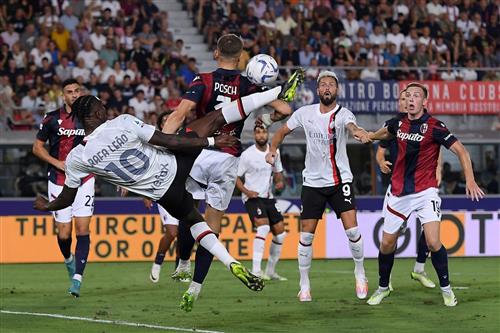 AC Mailand gegen Bologna