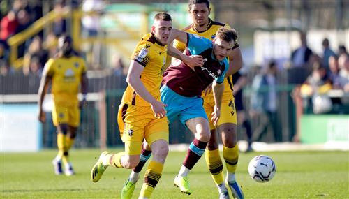 Port Vale gegen Sutton United