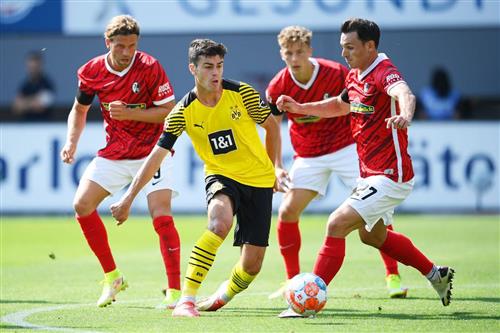 Freiburg gegen Borussia Dortmund