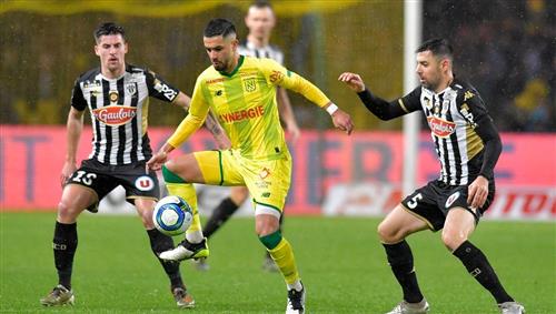 Angers gegen Nantes
