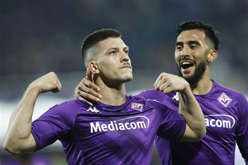 Fiorentina gegen Bologna