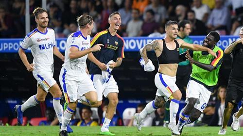 Lecce gegen Salernitana