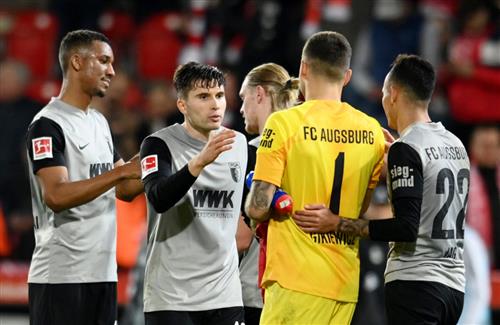 Union Berlin gegen Augsburg