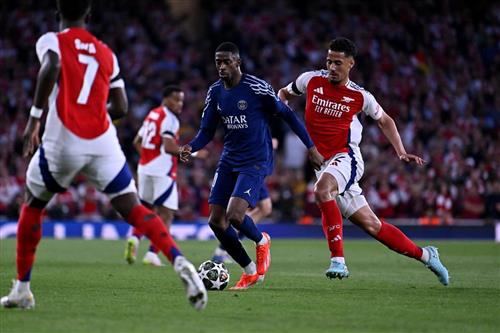 Arsenal gegen Paris Saint-Germain