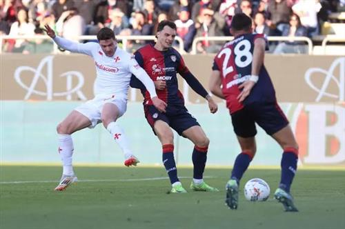 Cagliari gegen Fiorentina