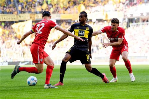 Freiburg gegen Borussia Dortmund