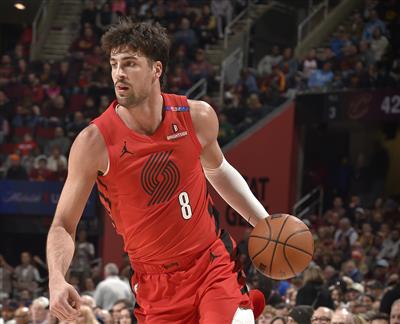 Avdija erzielte 20 Punkte in der Halbzeit und 13 Punkte im zweiten Viertel und führte damit die Wende der Trail Blazers an.