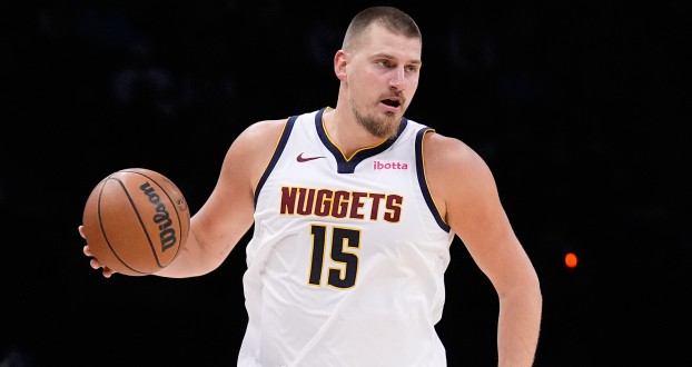 Die Nuggets & Heat erzielten in der ersten Hälfte des dritten Viertels 44 Punkte und in der zweiten Hälfte nur noch 15 Punkte.