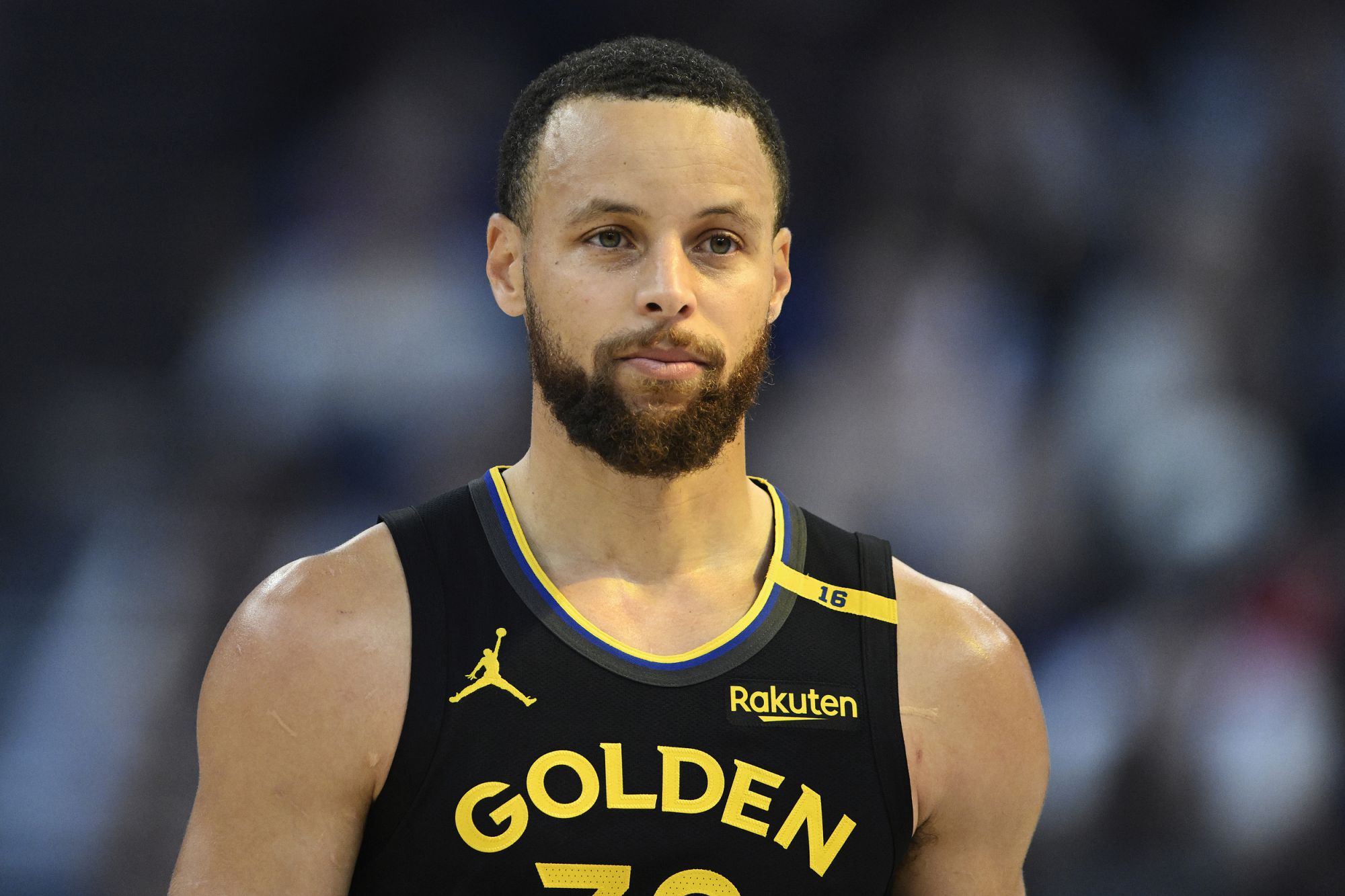 Curry erzielte 346 Mal 25 Punkte und 5 Dreier. Kein anderer Spieler erreichte 200 Spiele.